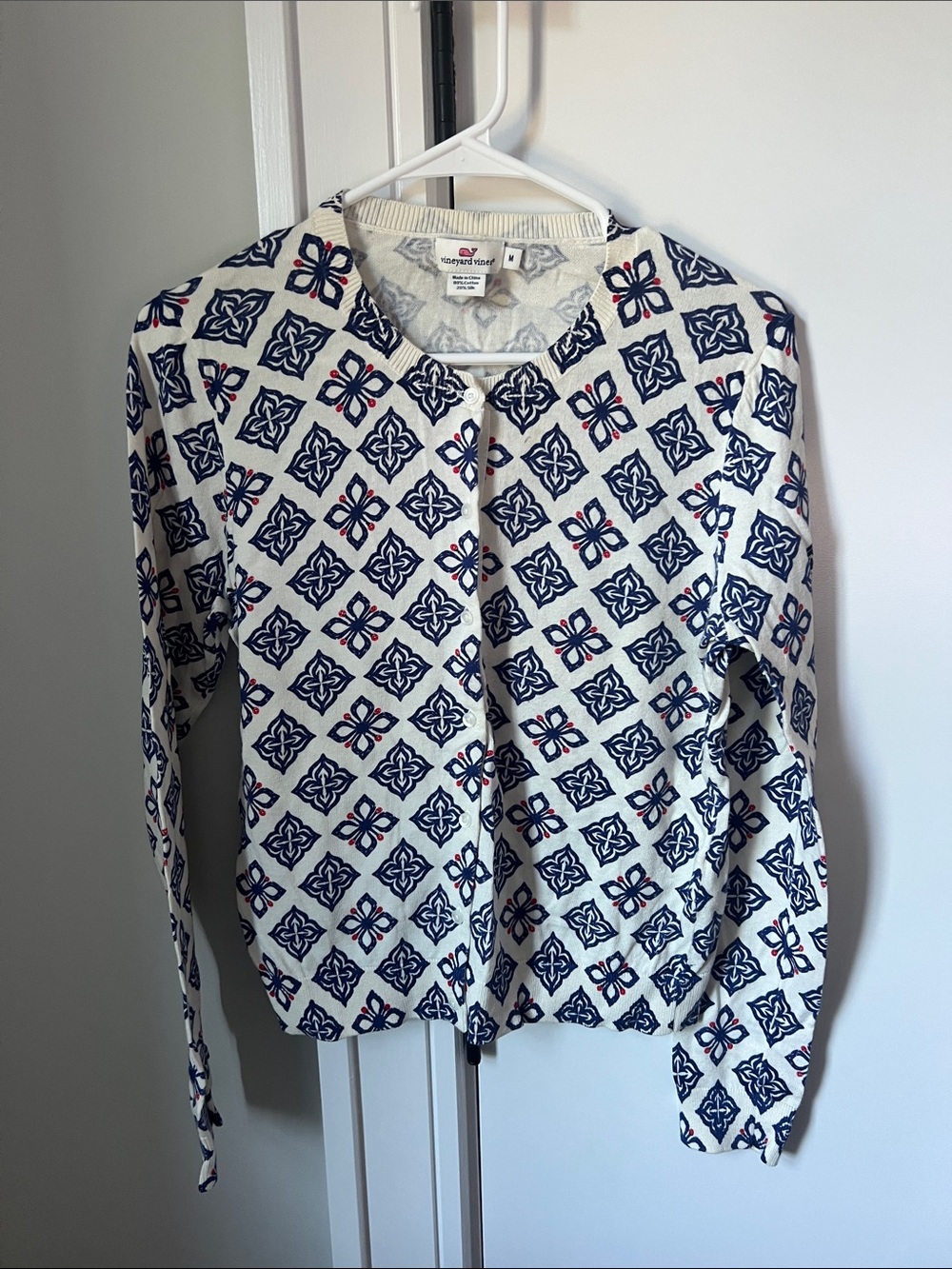 Vineyard Vines Cream Cardigan with Navy and Red Tile Motif 20% Silk